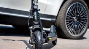 financialounge -  ESG Mercedes-Benz Mobilità green Monopattino smart