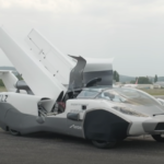 Arriva l’auto che si trasforma in aereo