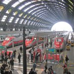 Treni ad alta velocità, l’aumento dei prezzi dei biglietti sotto le feste nel mirino dell’Antitrust