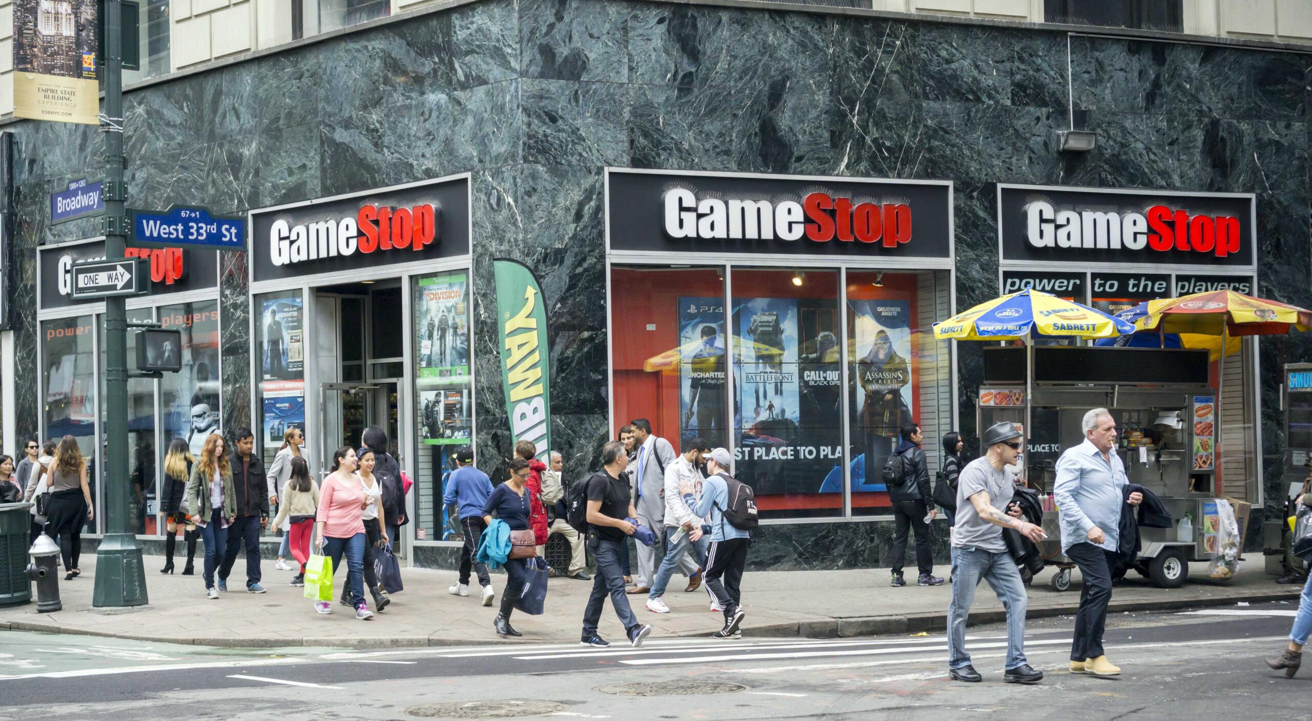 financialounge -  GameStop hedge fund mercati Reddit Short squeeze Wall Street