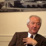 Mediobanca, Del Vecchio compra ancora e sale al 19%: limite Bce a un passo
