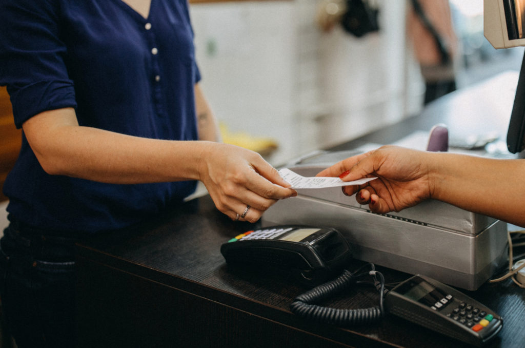 financialounge -  Agenzia delle Entrate Cashless contanti Lotteria degli scontrini Morning News pagamenti elettronici