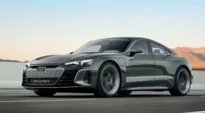 financialounge - Audi Mobilità elettrica smart Tesla