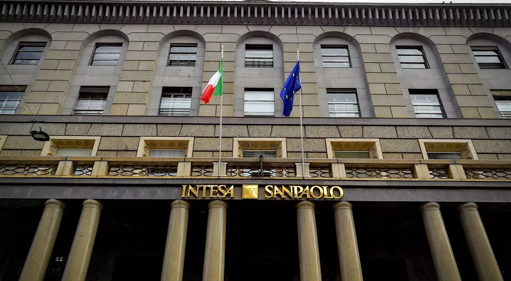 financialounge - banche italiane Intesa Sanpaolo Piazza Affari trimestrali