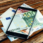 Dal telefonino ai rubinetti, possibile cancellazione di tutti i bonus dell’era Conte