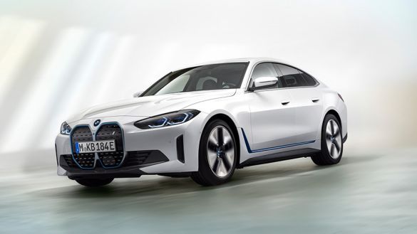 financialounge -  Bmw elettrico mobilità sostenibile smart