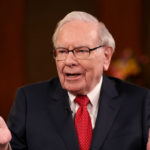 Neuberger Berman contro Warren Buffett, voto contrario nell’assemblea di Berkshire