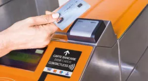 financialounge - biglietto carta contactless pagamenti digitali smart Trasporto pubblico