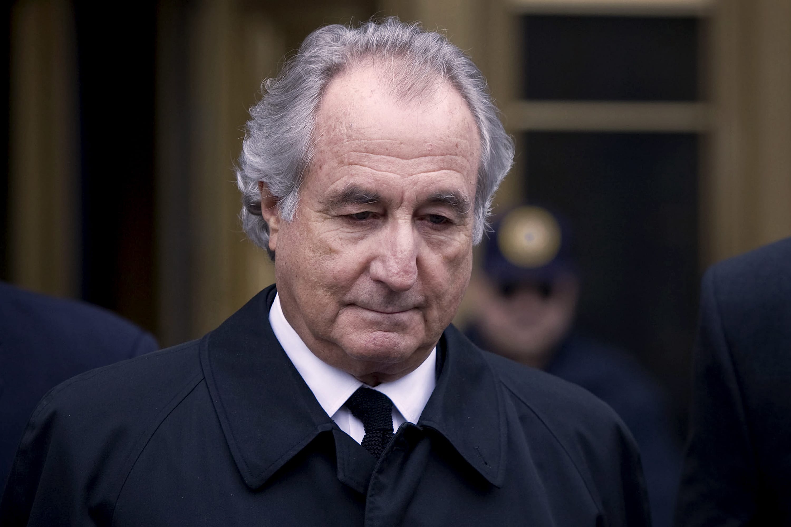 financialounge -  Bernard Madoff Schema di Ponzi