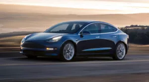 financialounge - auto auto elettriche Model 3 Tesla