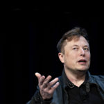 Musk esercita tutte le sue stock option su Tesla