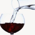 Allarme Coldiretti: l’Ue autorizza il vino senza l’alcol, ma con l’acqua
