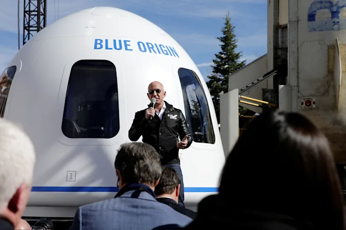 financialounge -  Blue Origin Jeff Bezos Smart Life Space X Viaggi nello spazio