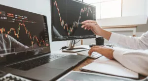 financialounge - Covid Morning News Schroders Tina Fong value