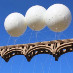 Il ponte sul Tevere di Michelangelo diventa realtà (in cartone)
