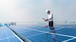 financialounge - Chris Mellor energia solare ESG ETF finanza sostenibile Gary Buxton Invesco Richard Asplund