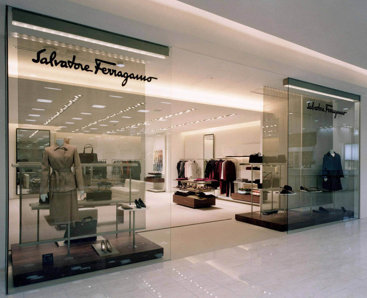 financialounge -  Ferragamo lusso Piazza Affari