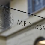 Utili semestrali oltre le attese per Mediobanca