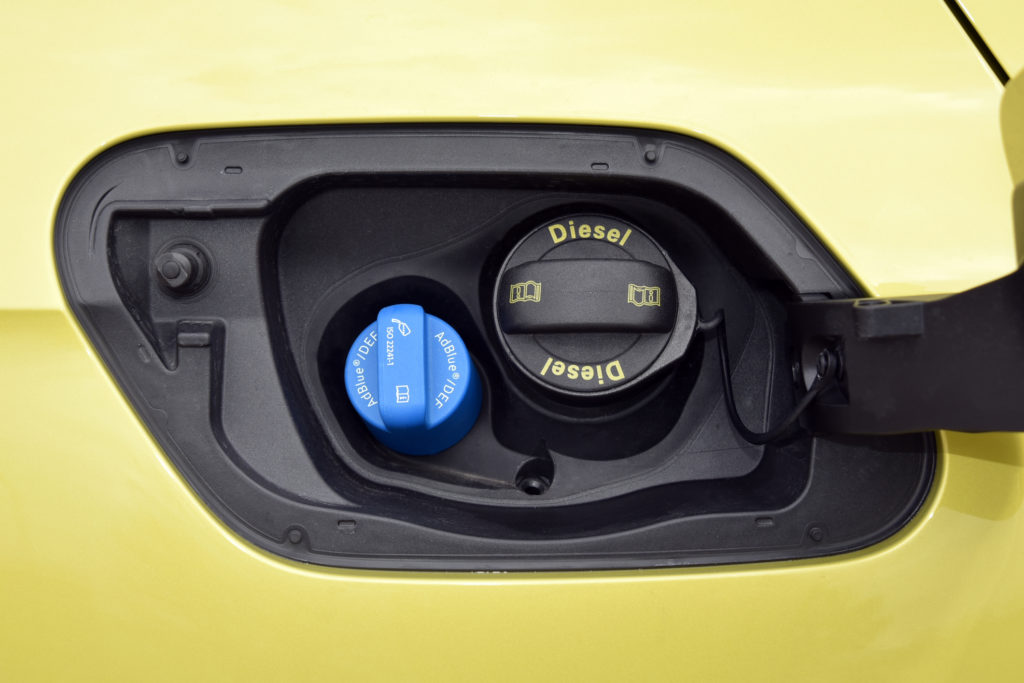 financialounge - AdBlue auto commercio Diesel Trasporto