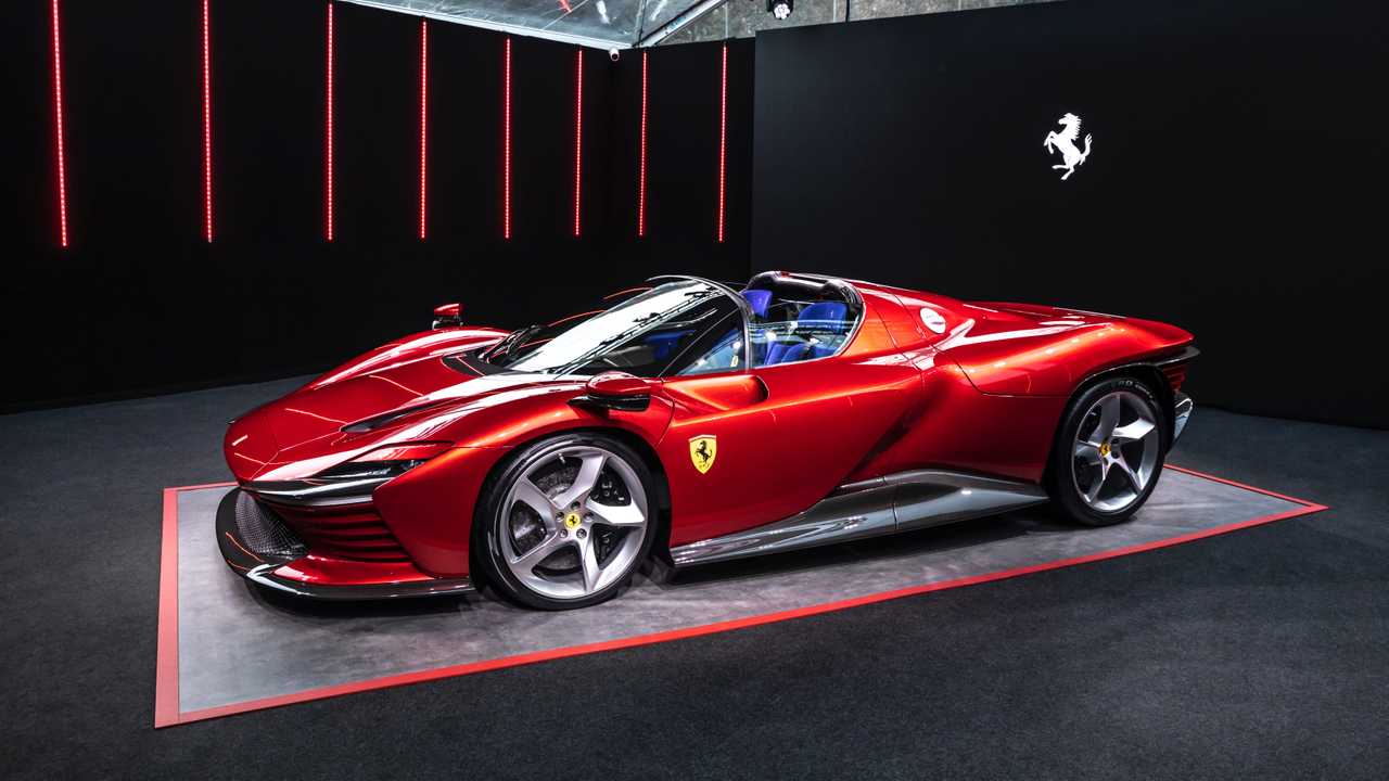 Ferrari presenta Daytona SP3, la nuova “Icona” in edizione limitata