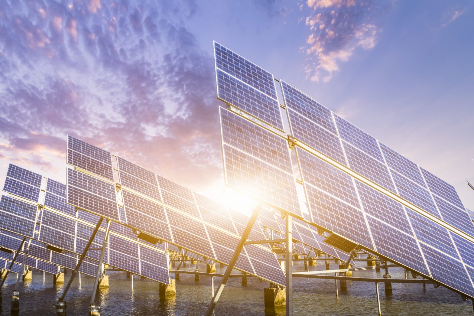 financialounge -  energia solare ESG Invesco