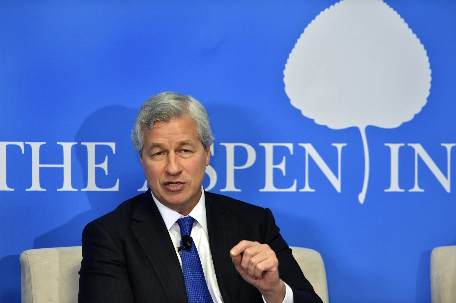 financialounge -  cina Jamie Dimon jp morgan