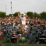 Rockin’1000, la rock band più grande del mondo lancia una raccolta fondi