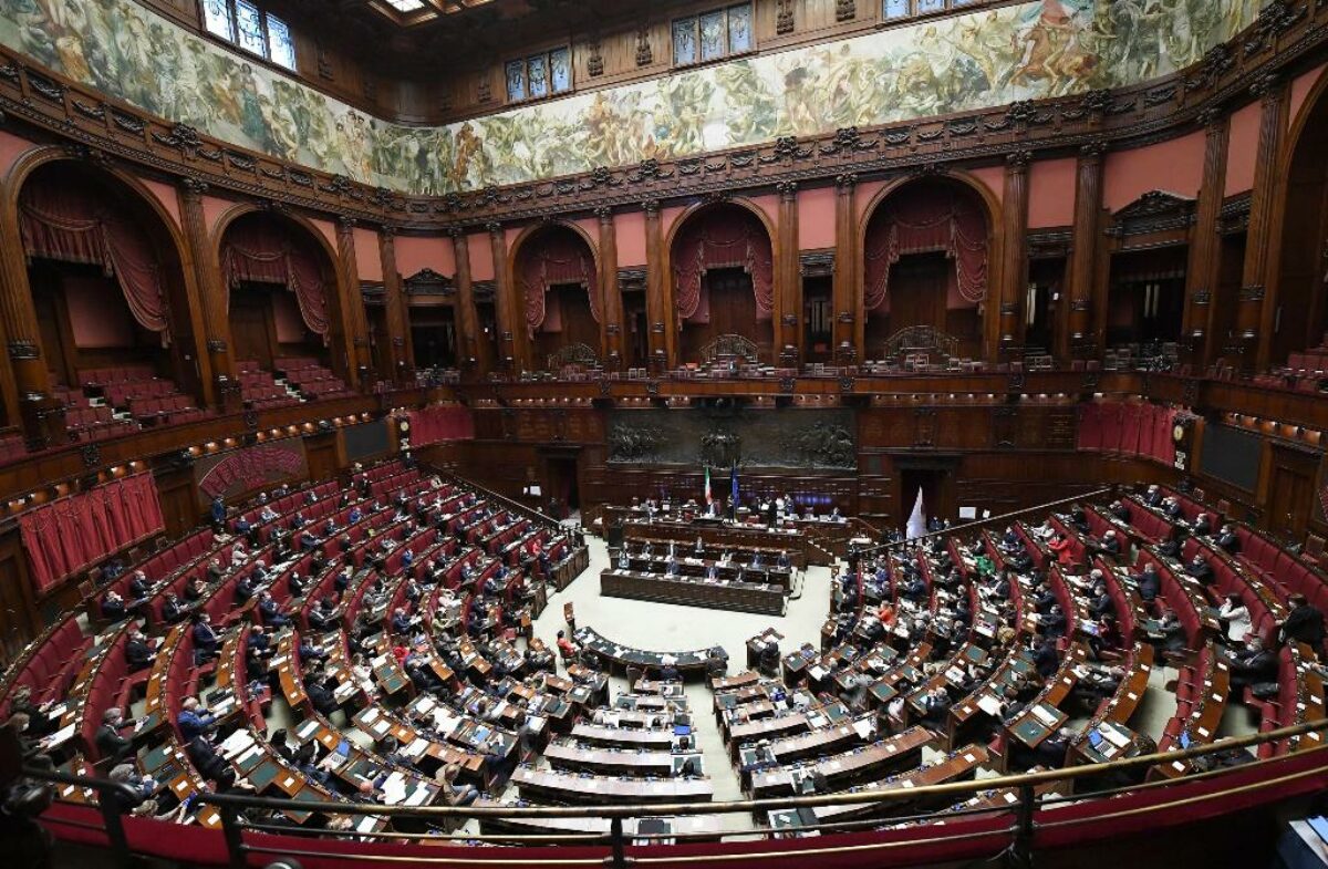 financialounge.com S&P sull'Italia: l'elezione del presidente della Repubblica non farà aumentare lo spread