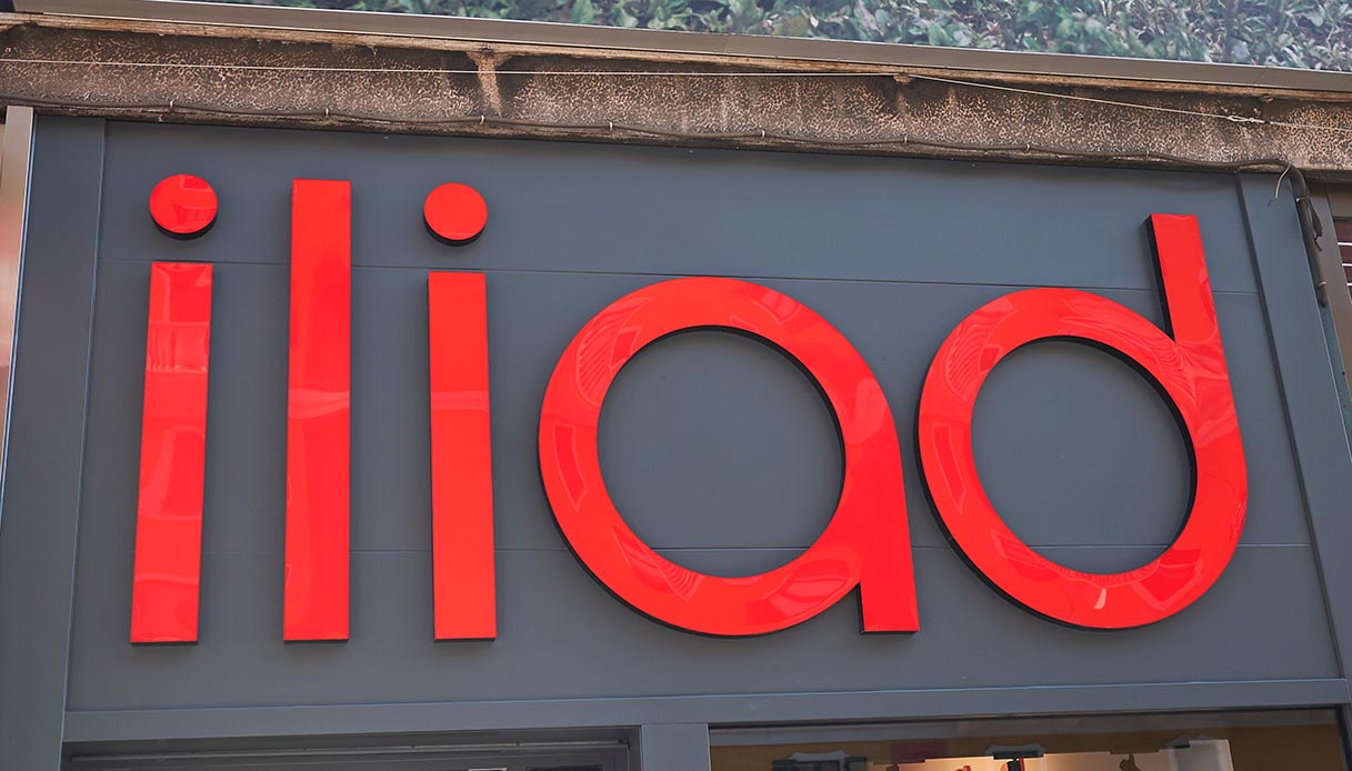 financialounge -  connessione fibra iliad tim tlc vodafone