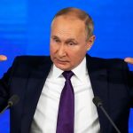 Dubbi sul ritiro di Putin, la Nato parla di aumento truppe russe sul confine ucraino