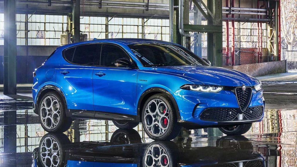 financialounge - Alfa Romeo Metaverso NFT smart Tonale