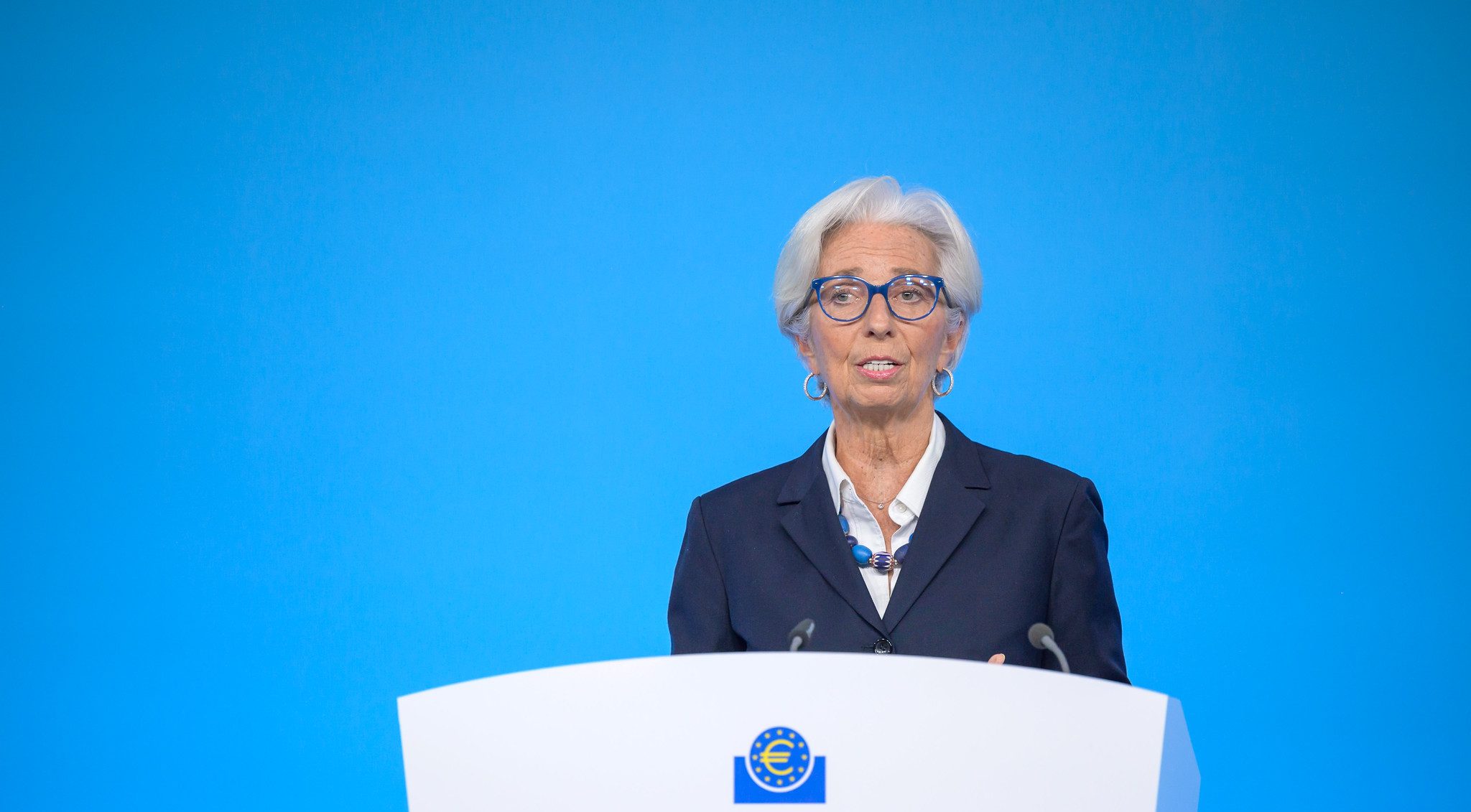 Lagarde: “Stiamo studiando su come possiamo supportare il popolo e le autorità dell’Ucraina”