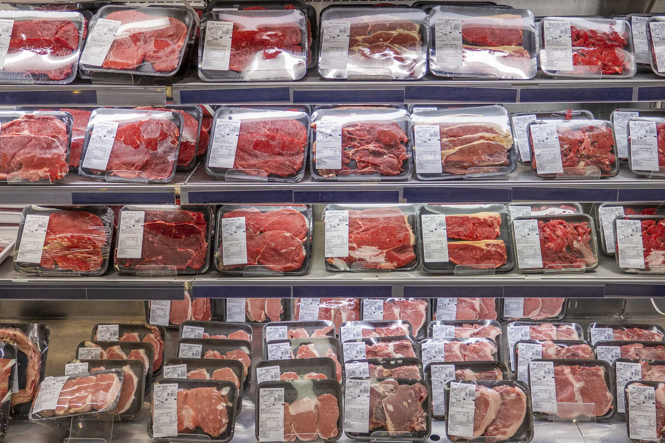 Robeco: la filiera della carne è una minaccia per la salute e l’economia