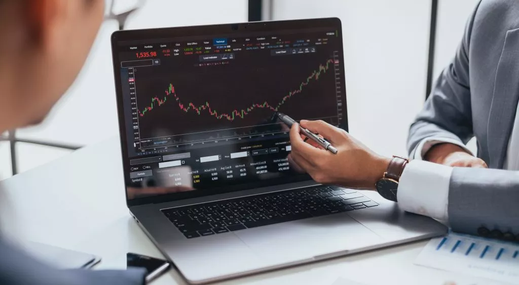 financialounge - Jerome Powell mercati Wall Street Weekly Bulletin