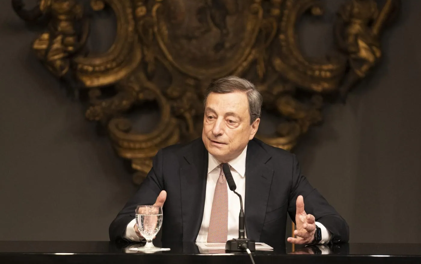 financialounge -  cina golden power Mario Draghi robox