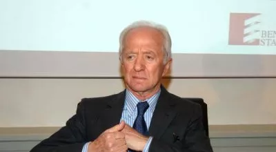 financialounge - EssilorLuxottica Leonardo Del Vecchio Mediobanca
