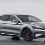 Auto elettriche, la cinese BYD vende più di Tesla