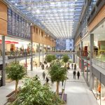 PGIM: perché e dove il ritorno dei consumi in negozio offre opportunità di investimento