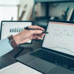 Asset allocation, AllianzGI rimane neutrale sulle azioni: “Valutazioni ancora alte”