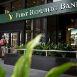 S&P taglia rating di First Republic Bank a “junk”