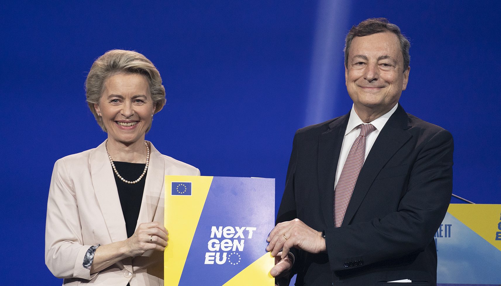 financialounge -  auto elettriche commissione europea economia Mario Draghi Ursula von der Leyen