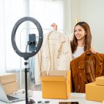 I post di pubblicità occulta degli influencer nel mirino della Commissione Europea