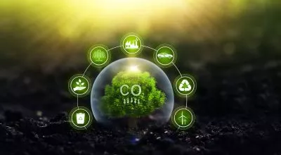 financialounge - AllianzGI cop28 dubai Matt Christensen transizione energetica