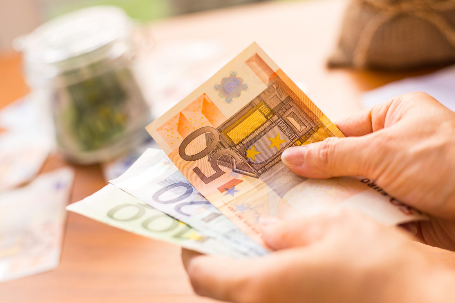 financialounge -  bonus economia lavoro mamme pensioni