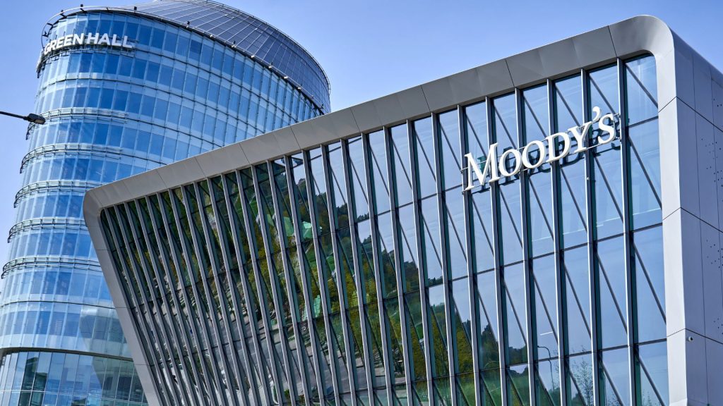 Moody's conferma il rating Baa3 dell'Italia, S&P taglia il rating della Francia