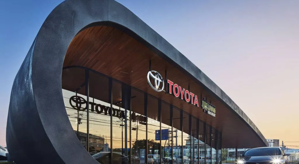 financialounge - auto economia Mitsubishi Motors toyota