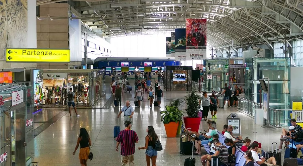 financialounge - Carlo Rienzi caro-voli Codacons turismo