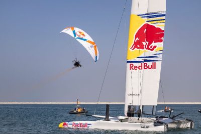 financialounge -  nautica Red Bull sailgp vela