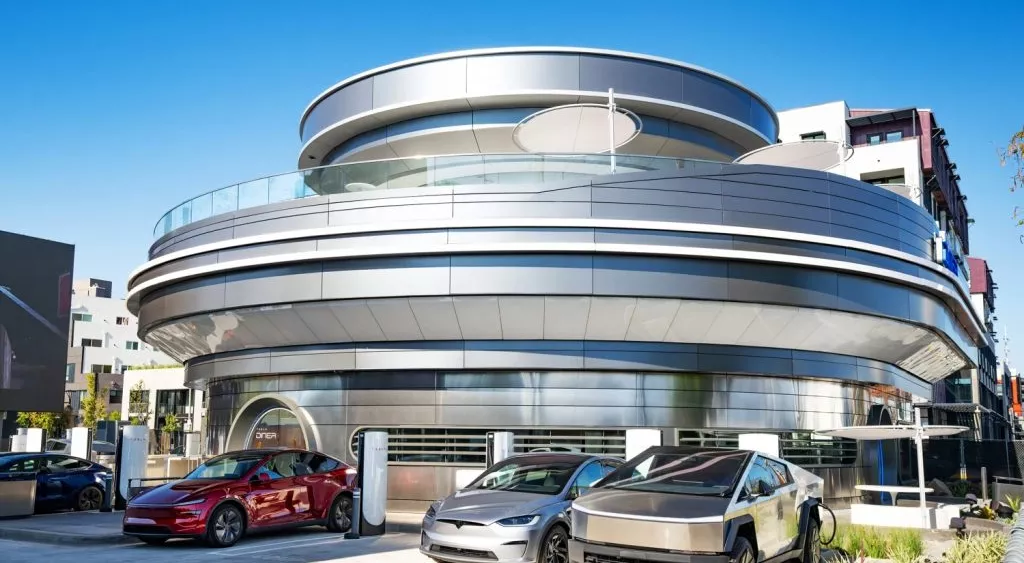 financialounge - economia Elon Musk Tesla tesla diner