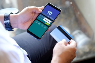 financialounge -  banche italiane bonifici istantanei economia mobile banking